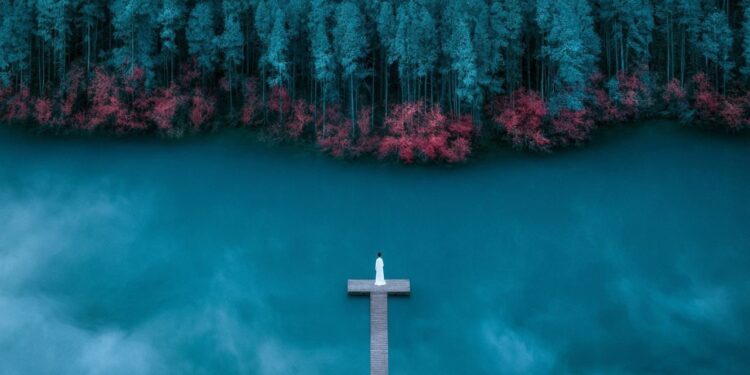 Ambient Music Is Becoming Emotional World-Building